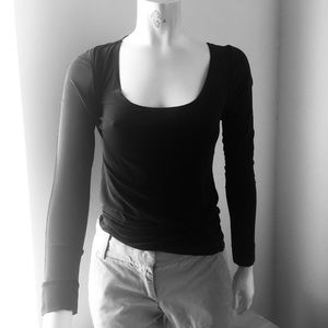 Lululemon Long Sleeves Black T-Shirt Size Small